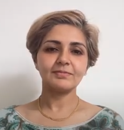 How can the skimming vs digging approach in sales conversations help